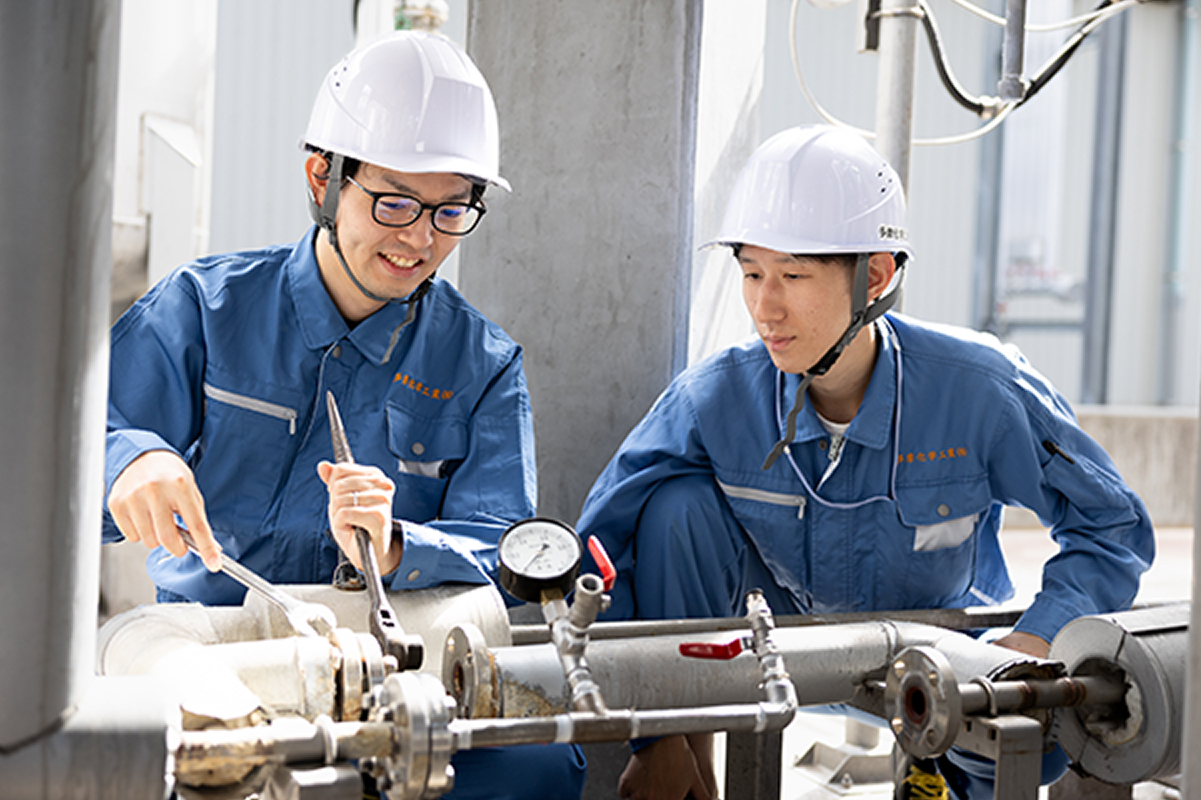 製造設備の設計・改良